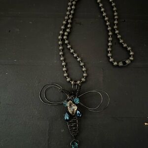 Elegant Black and Blue Beaded Necklace